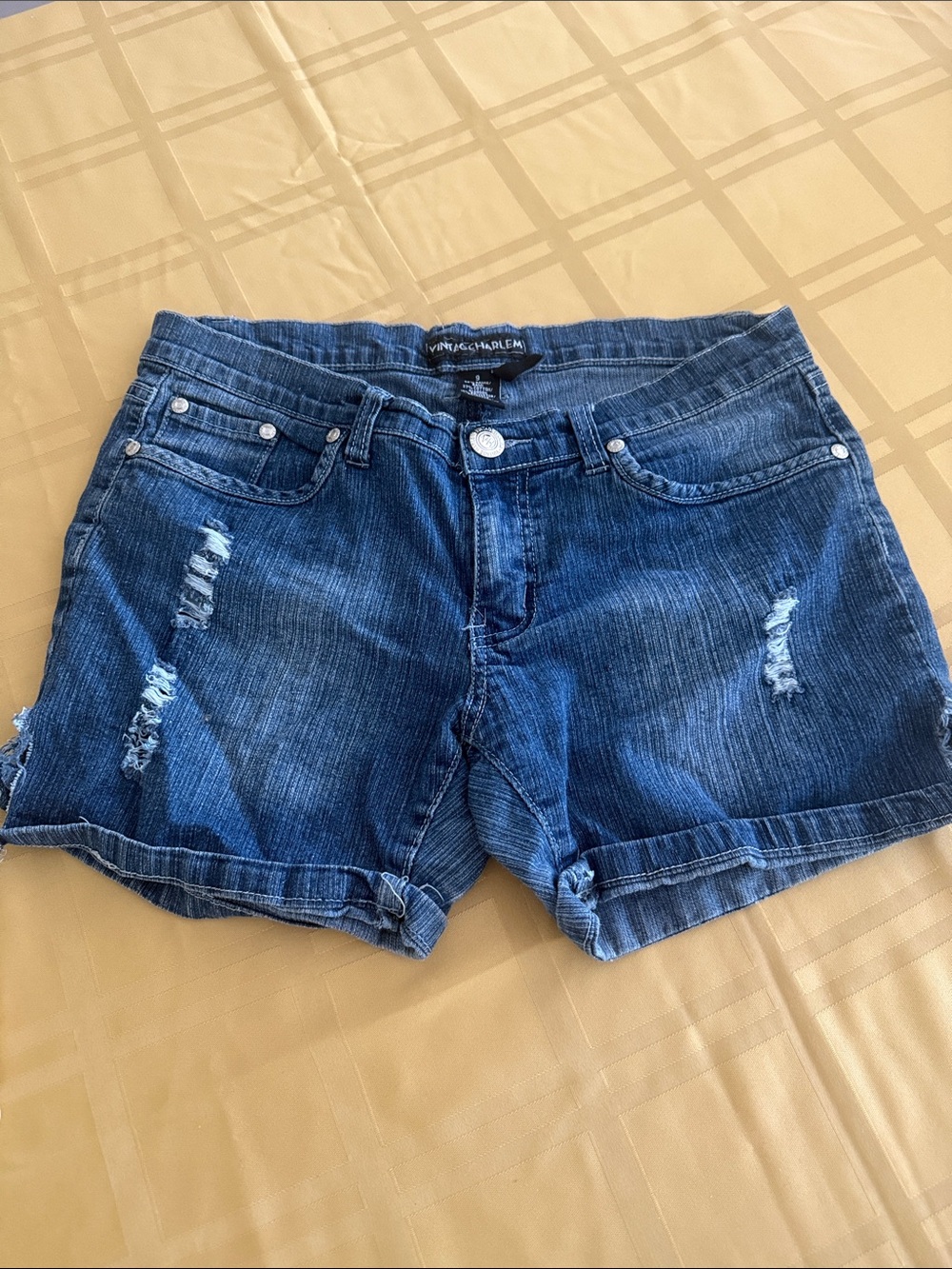 Vintage Blue Distressed Stretch  Rolled-Hem Jean Shorts Junior 9